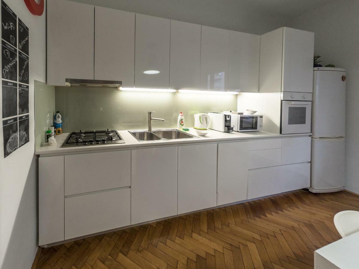 Artissimo Apartments Загреб Экстерьер фото